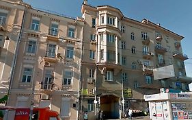 Home Hotel Apartments On Lva Tolstogo